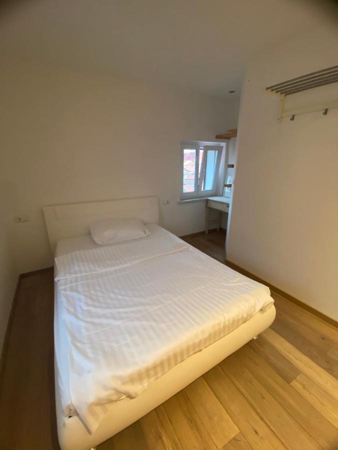 Apartma Mari Koper Buitenkant foto