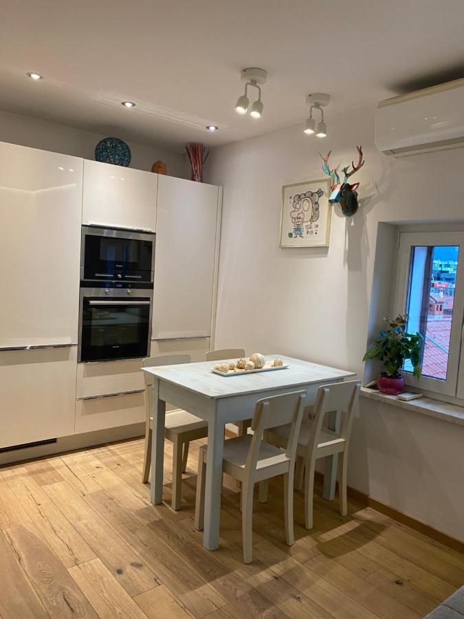 Apartma Mari Koper Buitenkant foto